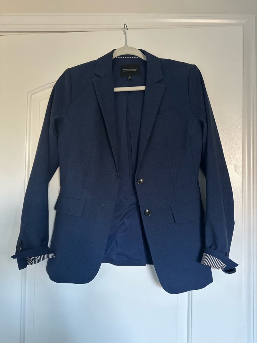 Banana Republic Men's Dark Navy Two-Button Sport Coat